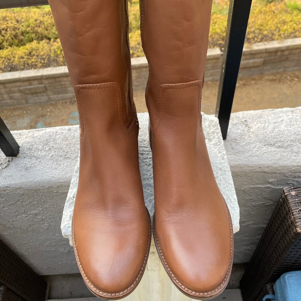 NWOT Micheal Kors ~ Dora Grommet Tall Leather Boot ~ 9.5 ~ - Picture 7 of 15